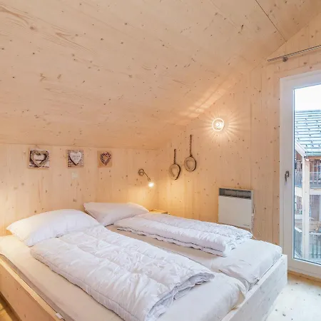 Detached Luxury Chalet With Wellness And Outdoor Jacuzzi At The Foot Of The Kreischberg