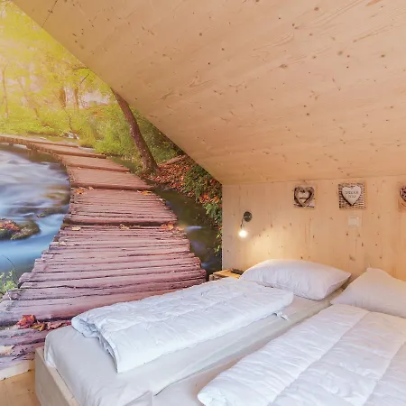 Detached Luxury Chalet With Wellness And Outdoor Jacuzzi At The Foot Of The Kreischberg *